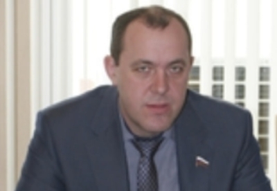 Александр Никитин имеет сенаторскую неприкосновенность, что мешает возбуждению уголовных дел в его отношении