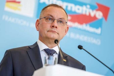 Лидер АдГ Тино Хрупалла призвал остановить помощь Киеву из-за дела о &laquo;Северных потоках&raquo;