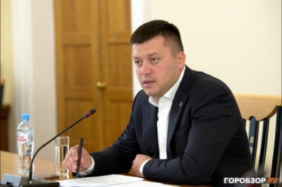 Экс-глава &laquo;Горзеленхоза&raquo; Ременников ушел в тень после вырубки деревьев